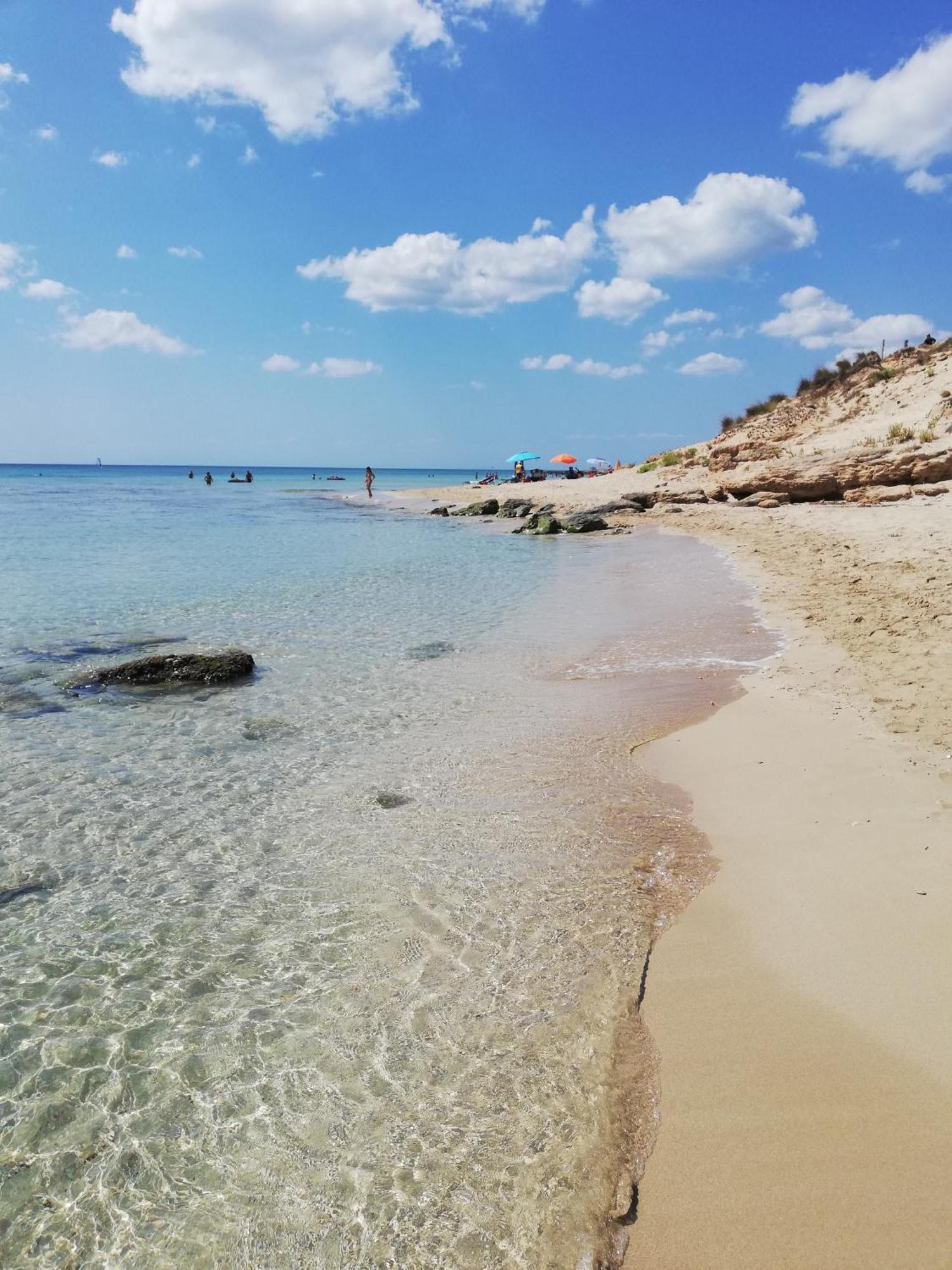 B&B Bianco Mediterraneo ตอร์เร โอโว ภายนอก รูปภาพ